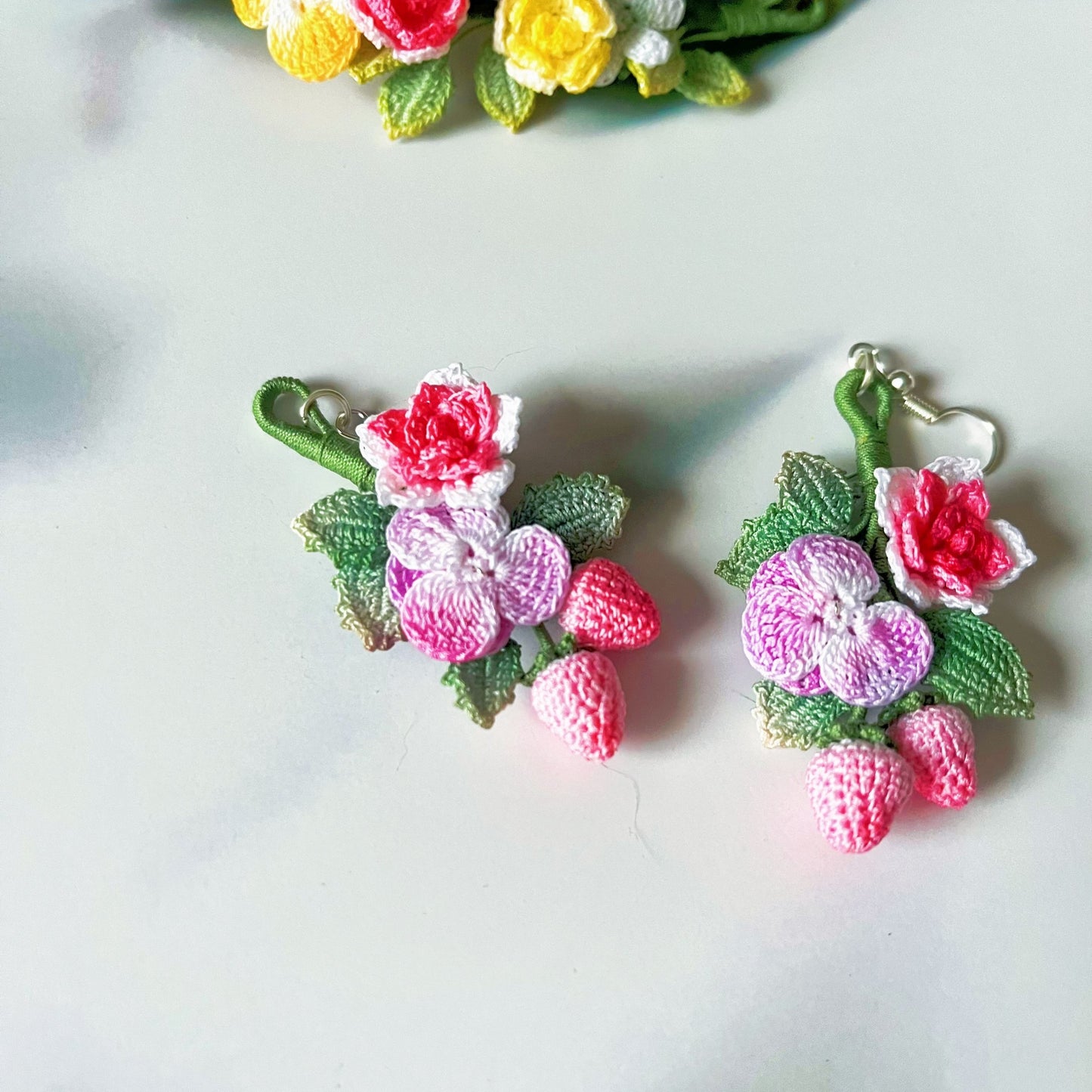 Handwoven Finished Bouquet Necklace