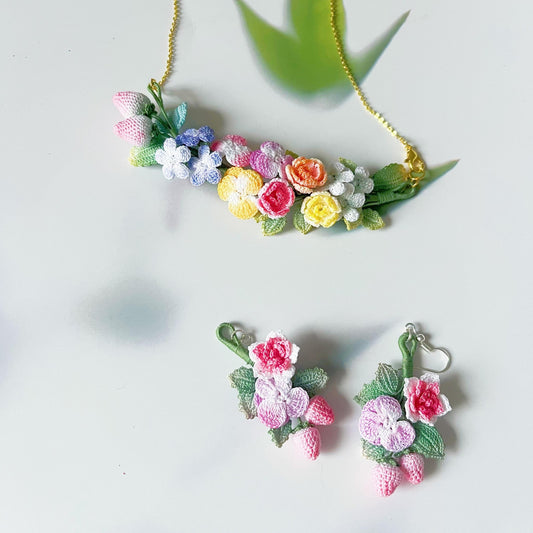 Handwoven Finished Bouquet Necklace